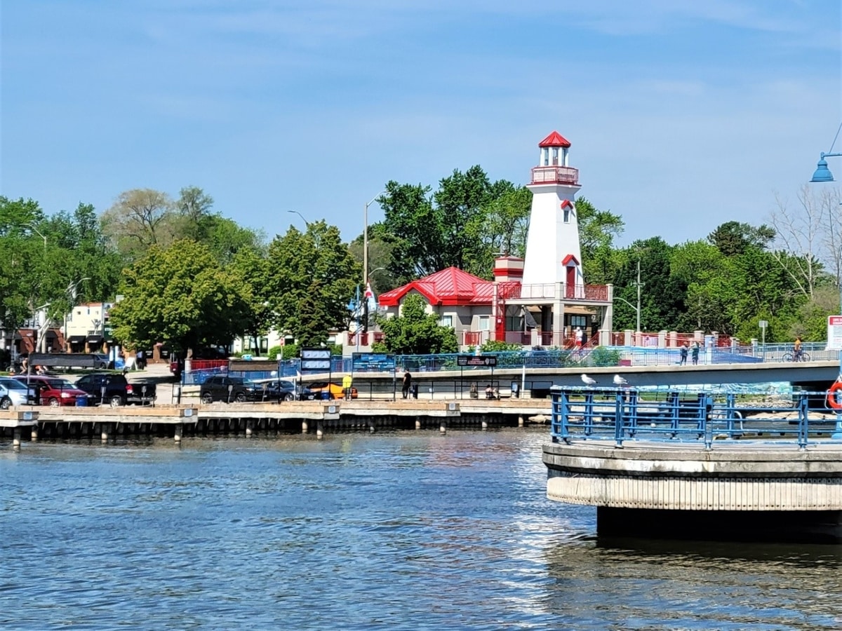 Waterfront walkway with Toronto skyline views